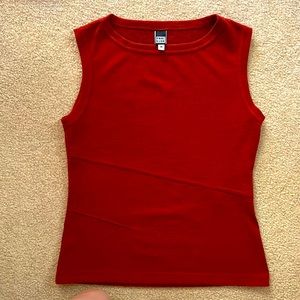 Brand new Anni Kuan top